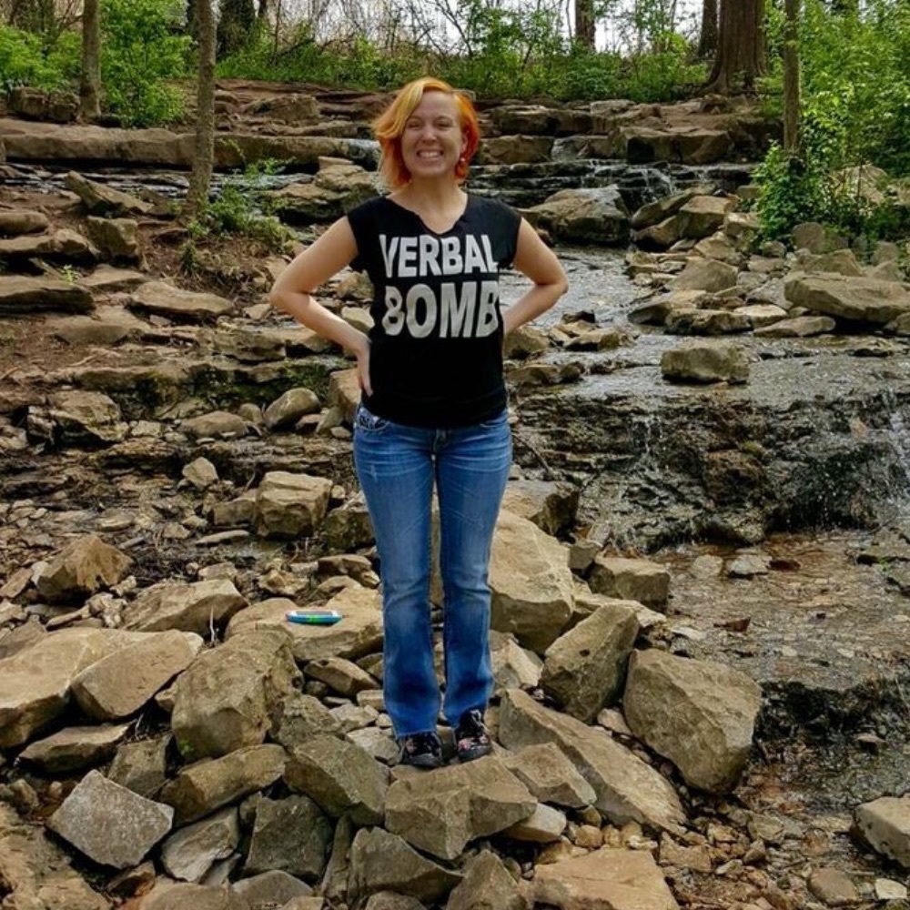 Meet your Posher, Dana